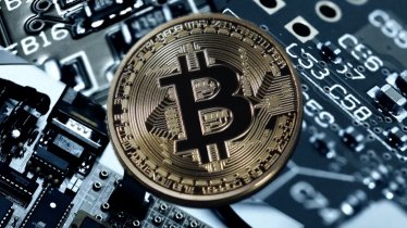 Bitcoin พุ่ง 10% สู่ระดับ 1,360,000 บาท