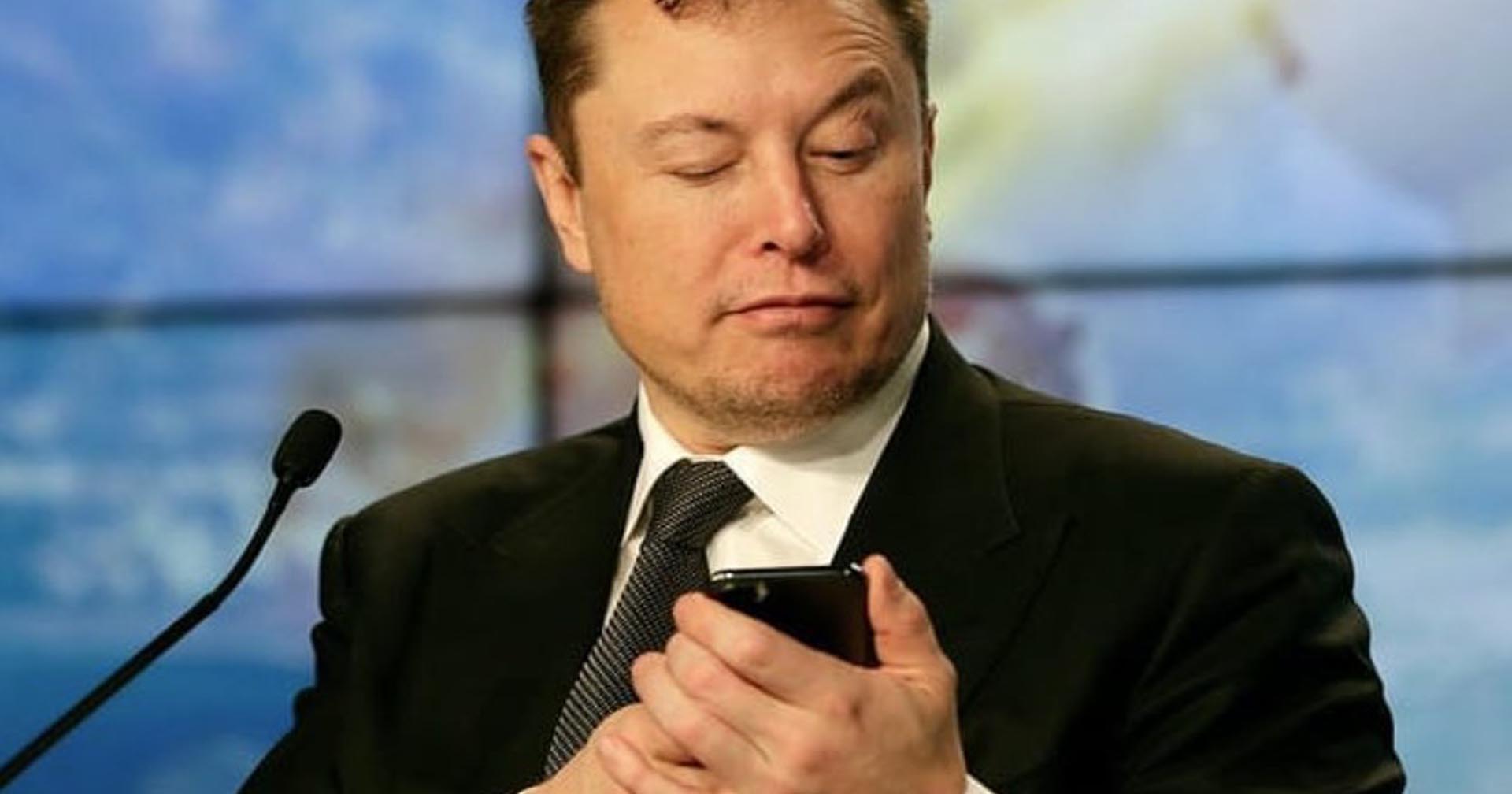 Elon Musk ทวีตแนะ Twitter Blue ควรลดค่าสมาชิกและสามารถจ่ายด้วย Dogecoin