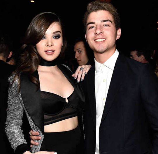 Beartai Buzz รู้จักกับ Hailee Steinfeld