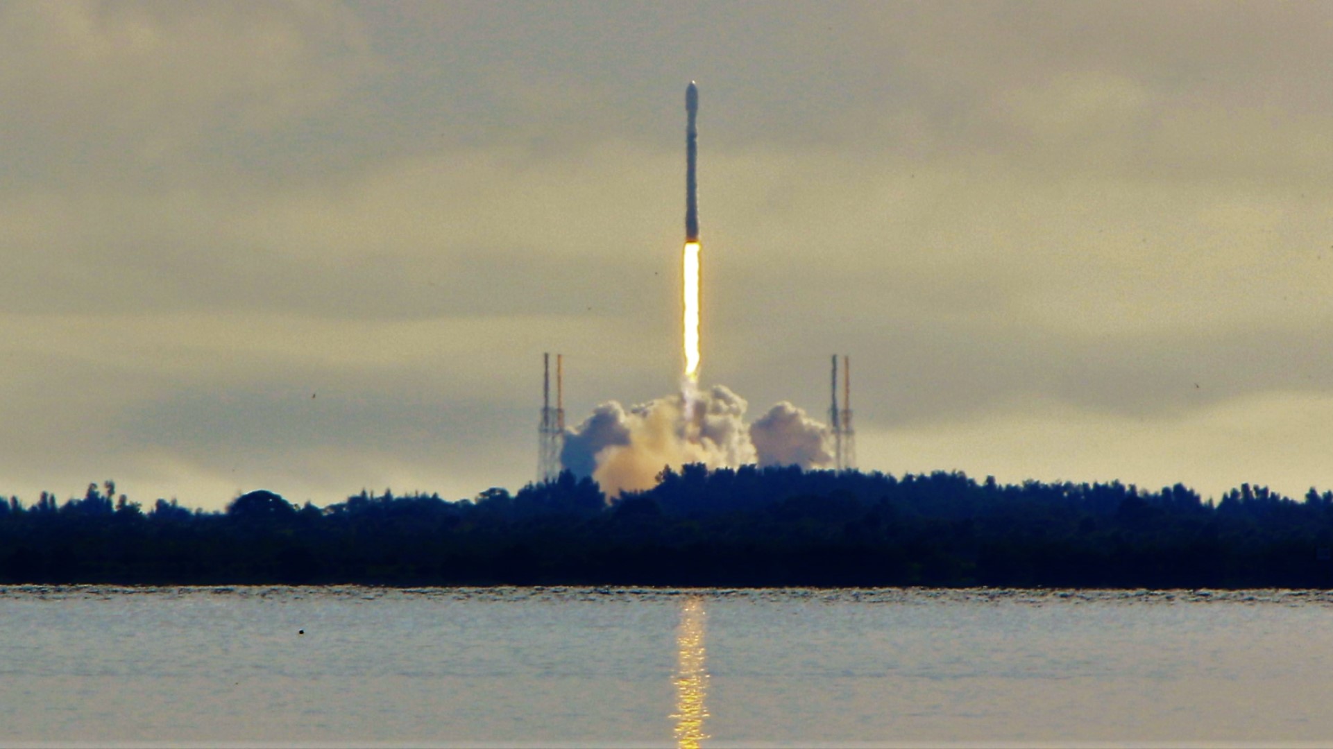 SpaceX จะปล่อยดาวเทียม Starlink เพิ่มอีก 46 ดวงในภารกิจ Group 3-4