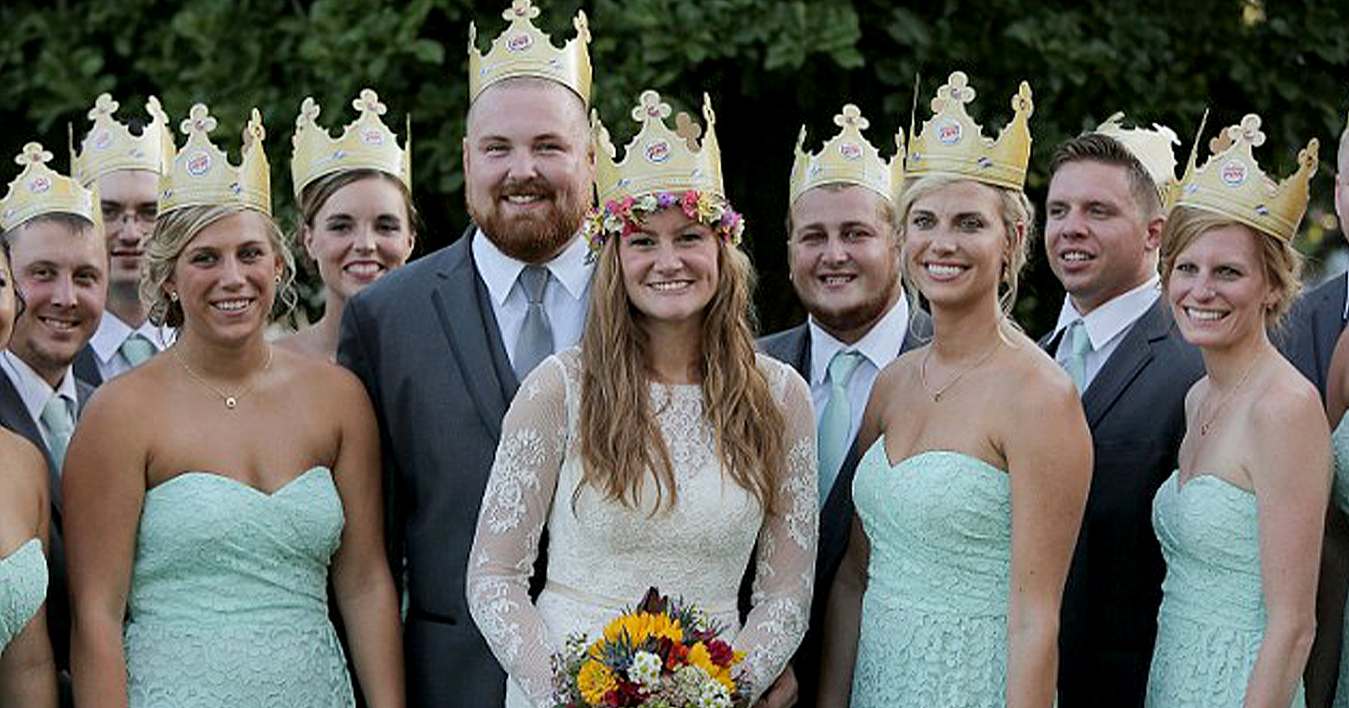 เมื่อนายเบอร์เกอร์ กับ นางสาวคิง แต่งงานกัน Burger King เลยอาสาเป็นเจ้าภาพงานแต่งให้ทั้งคู่