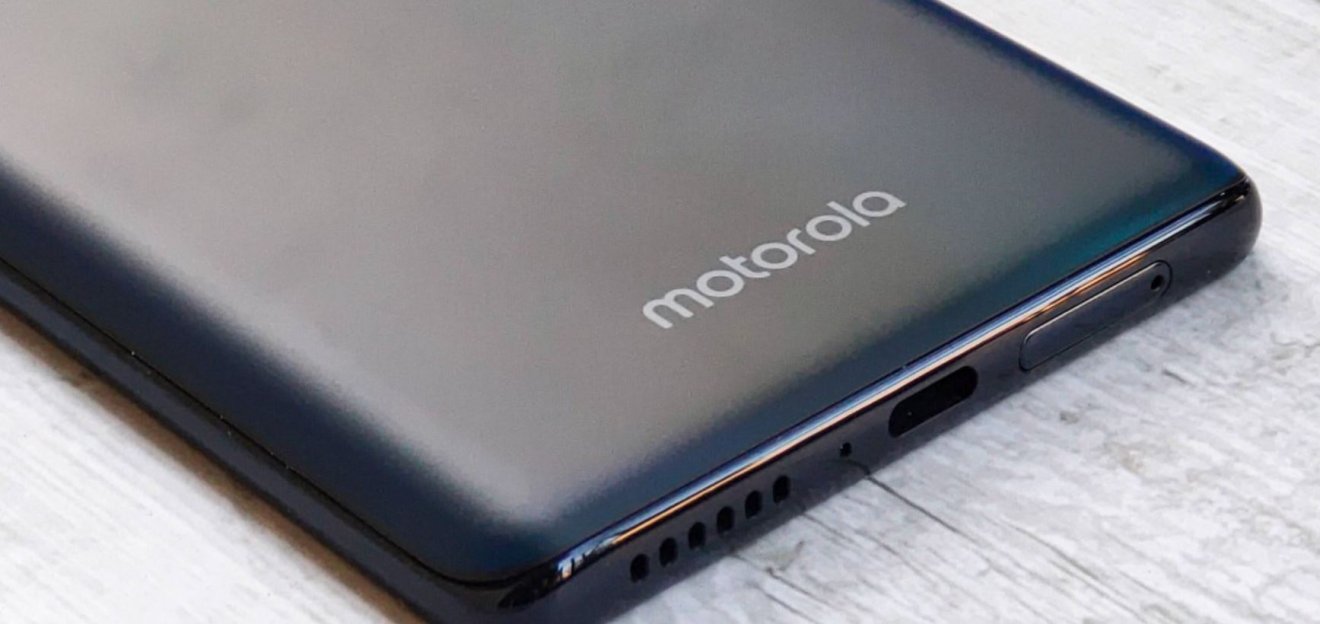 Motorola ขึ้นอันดับ 3 ตลาดสมาร์ตโฟนในสหรัฐฯ แทนที่ LG