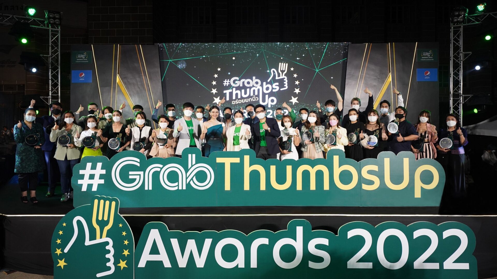 GrabFood เปิดโผ 30 ร้านเดลิเวอรีแห่งปี การันตีความอร่อยด้วย #GrabThumbsUp Awards 2022