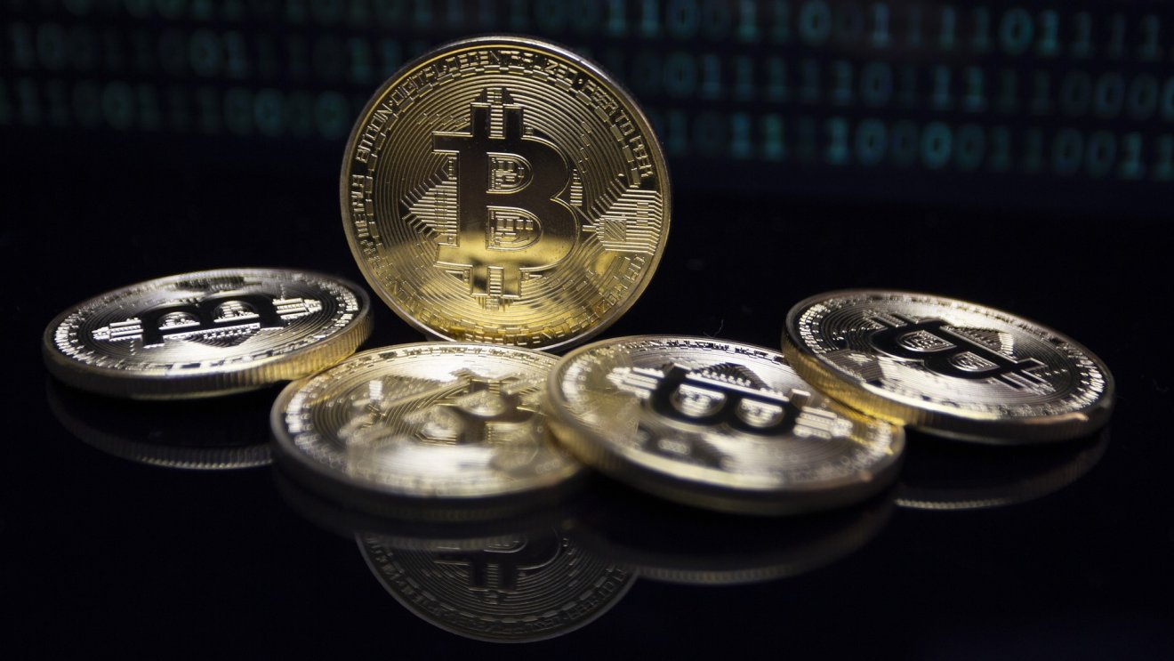 Bitcoin ลดลงสู่ 1,010,000 บาท เหตุสหรัฐฯ เงินเฟ้อสูงสุดในรอบ 40 ปี