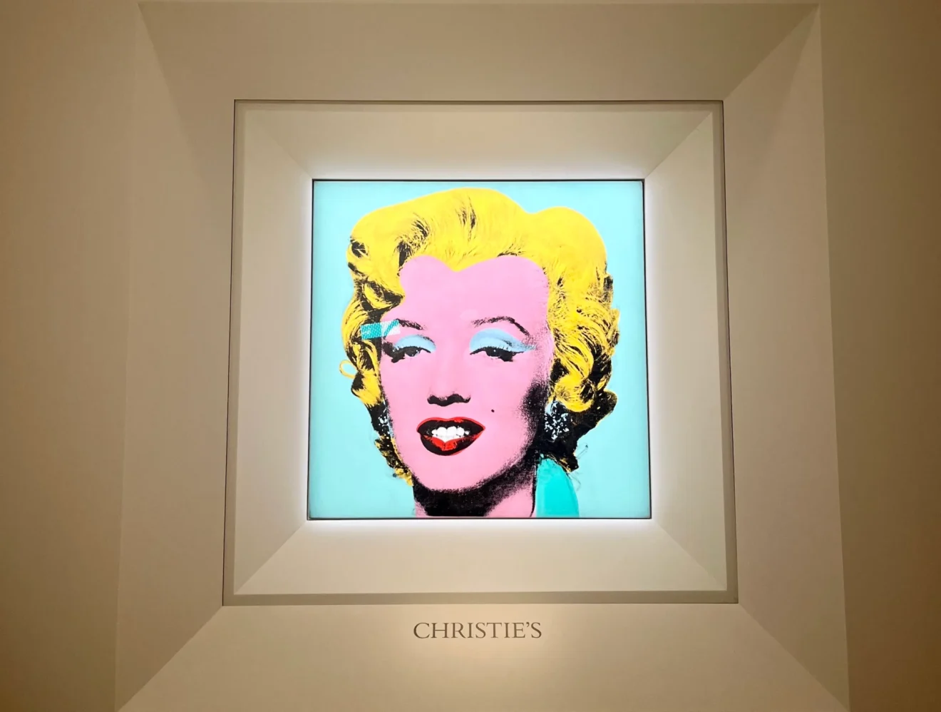 ภาพ ‘Marilyn Monroe’ ของ Andy Warhol ทุบสถิติ! ทำเงินได้เกือบ 7,000 ล้านบาท