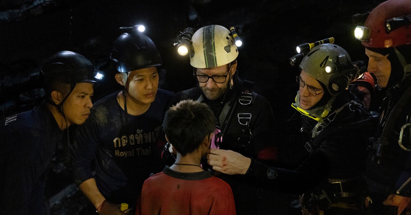 ตัวอย่างแรก ‘Thirteen Lives’ หนังปฏิบัติการช่วย 13 ชีวิตติดถ้ำหลวง ของ Ron Howard รอน ฮาวเวิร์ด