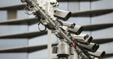 รัฐบาลสหราชอาณาจักรสั่งให้หน่วยงานต่าง ๆ เลิกใช้กล้องวงจรปิดจากจีน