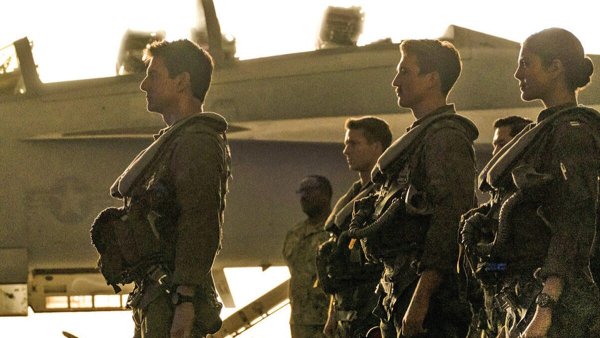 ‘Top Gun: Maverick’ ทำรายได้ทะยานสู่หลัก 400 ล้านเหรียญ