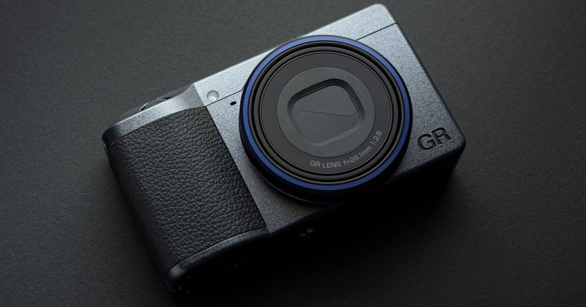 Ricoh GR IIIx Urban Edition รุ่นพิเศษ เตรียมวางขายเฉพาะตัวกล้องไม่รวมชุด kit ปลายเดือนกรกฎาคมนี้