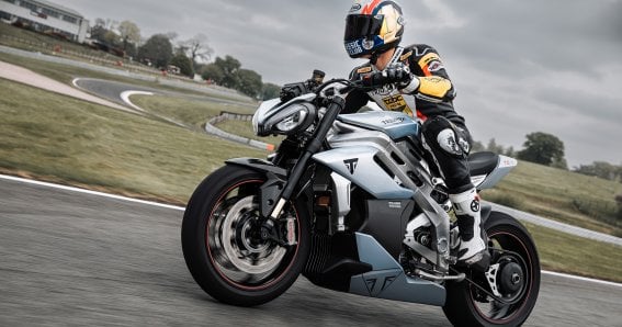 Triumph TE-1 ต้นแบบมอเตอร์ไซค์ไฟฟ้า วิ่งไกล 161 กม. ชาร์จไว 20 นาที