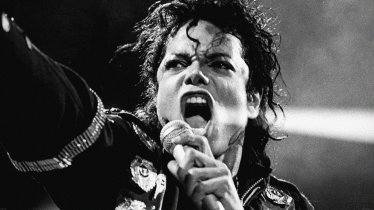 3 เพลงของ ‘Michael Jackson’ ถูกถอดออกจากสตรีมมิงท่ามกลางข้อกล่าวหาว่าเขาไม่ได้เป็นคนร้องเอง