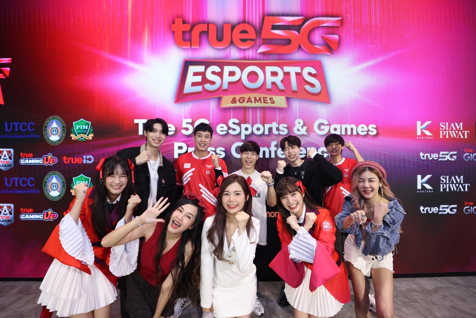 True 5G ซัปพอร์ตวงการอีสปอร์ตเปิดเวทีประลอง “True 5G Young Master” x “True 5G Thailand Master 2022” ชิงเงินรางวัลมูลค่ากว่า 2 ล้านบาท!