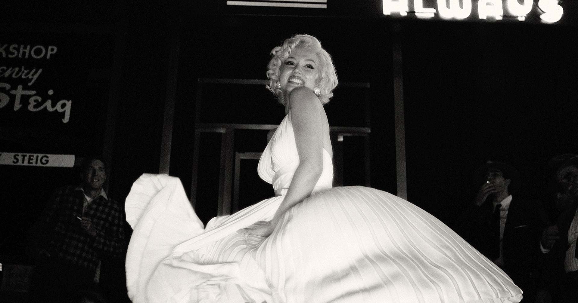 ‘Blonde’ หนังประวัติ Marilyn Monroe ของ Netflix ได้รับการยืนปรบมือนาน 11 นาที ในเทศกาลหนังเมืองเวนิส