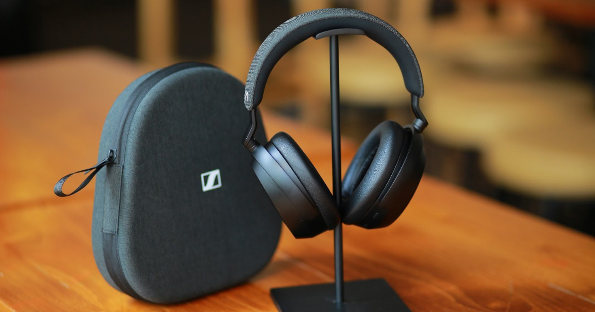 เปิดตัว Sennheiser MOMENTUM 4 Wireless หูฟังครอบหูไร้สายตัวท็อป แบต 60 ชั่วโมง 12,990 บาท