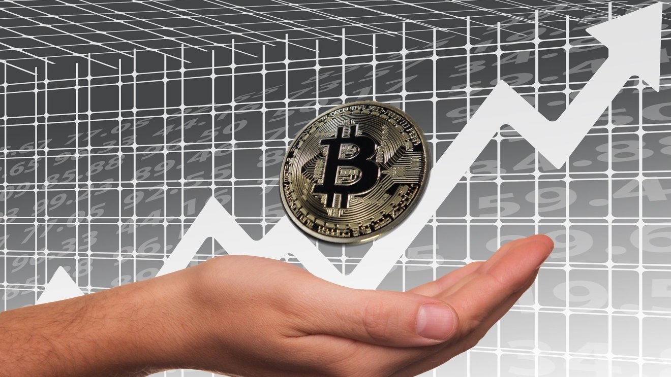 Bitcoin เพิ่มขึ้นสู่ 1,120,000 บาท เป็นจุดสูงสุดในรอบ 3 เดือน