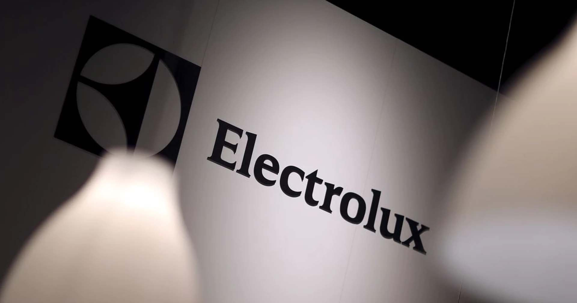Electrolux เลิกจ้างพนักงาน 4,000 คน ในอเมริกาเหนือ ชี้วิกฤตเศรษฐกิจรุมเร้า