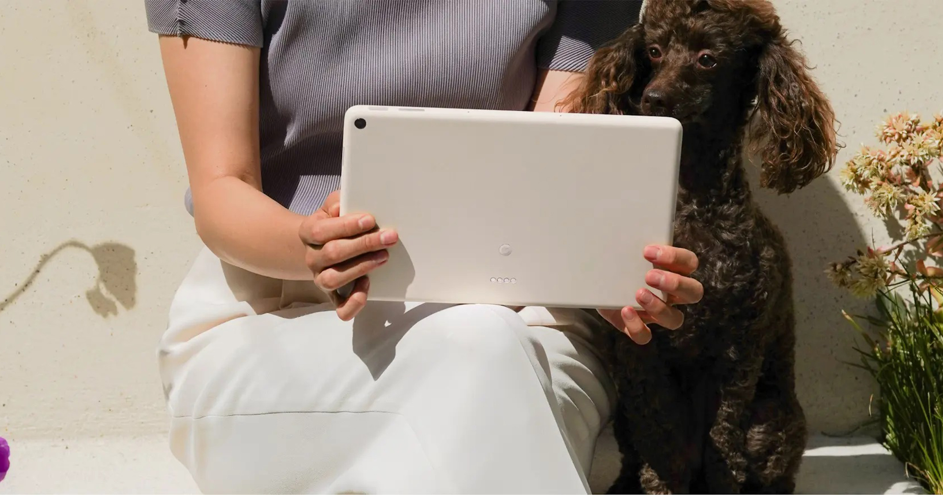 Google เปิดตัว Pixel Tablet : มาพร้อมแท่นชาร์จติดตั้งลำโพง, ใช้งานเป็นจออัจฉริยะได้