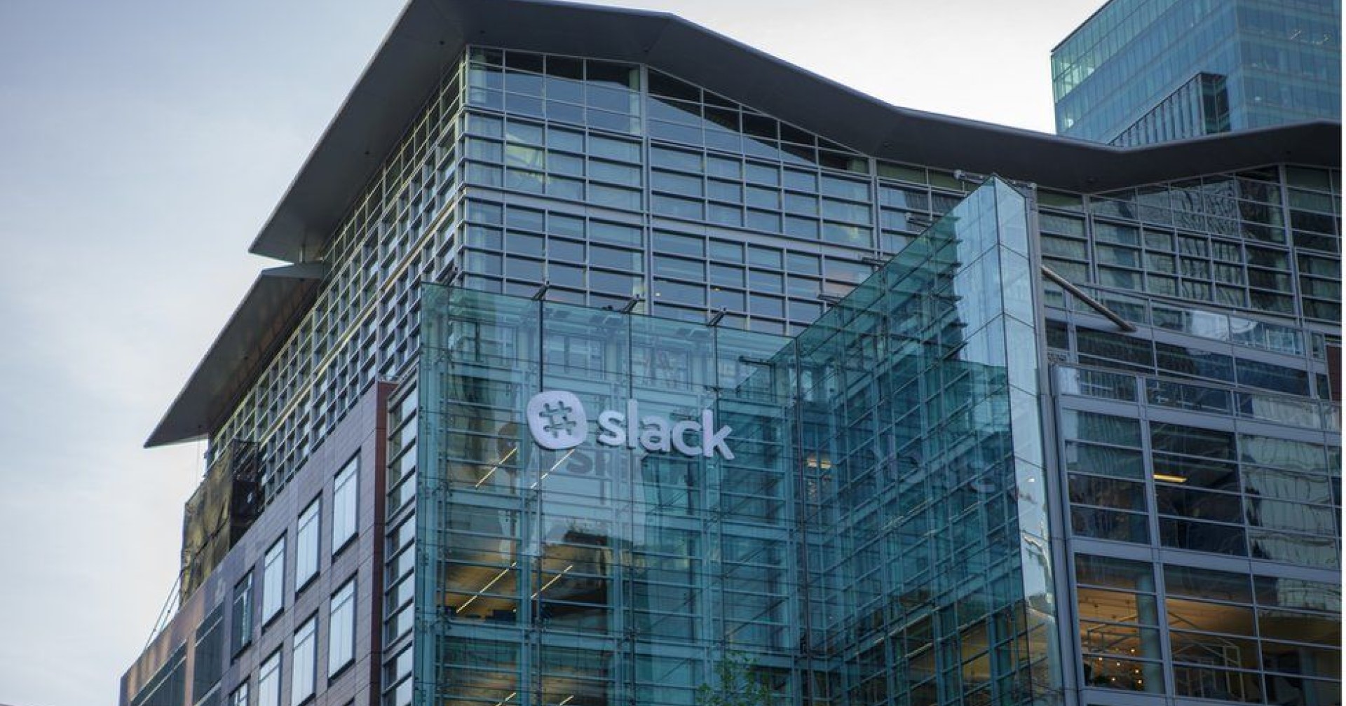 Salesforce จับมือกับ OpenAI นำ ChatGPT มาใช้กับ Slack