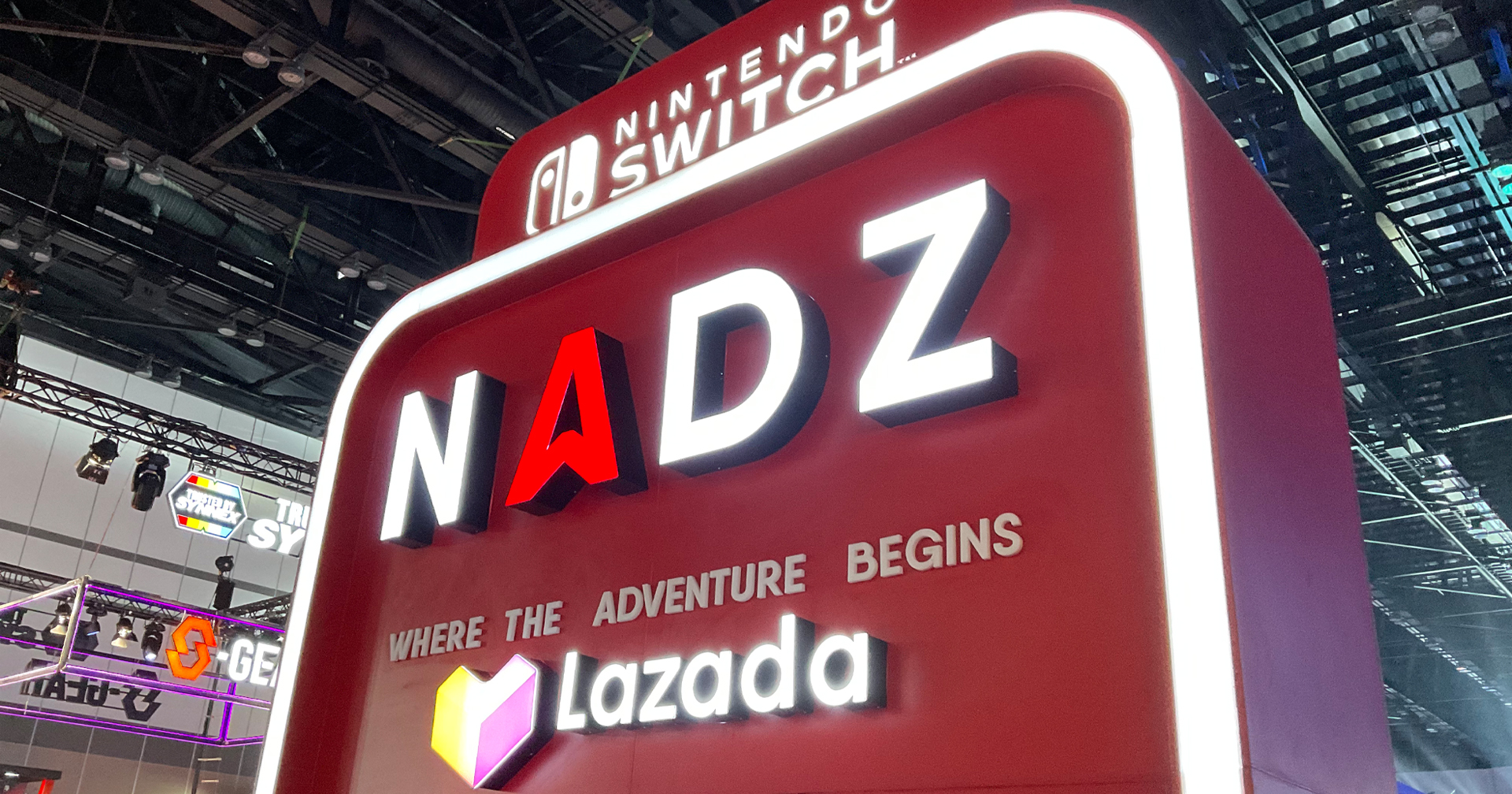 ตี้พร้อม! พาทัวร์บูธ Lazada x NADZ ใน TGS2022 ขนทัพโชว์เกมคอนโซลจัดเต็ม พร้อมแข่งขันชิงเงินแสน!