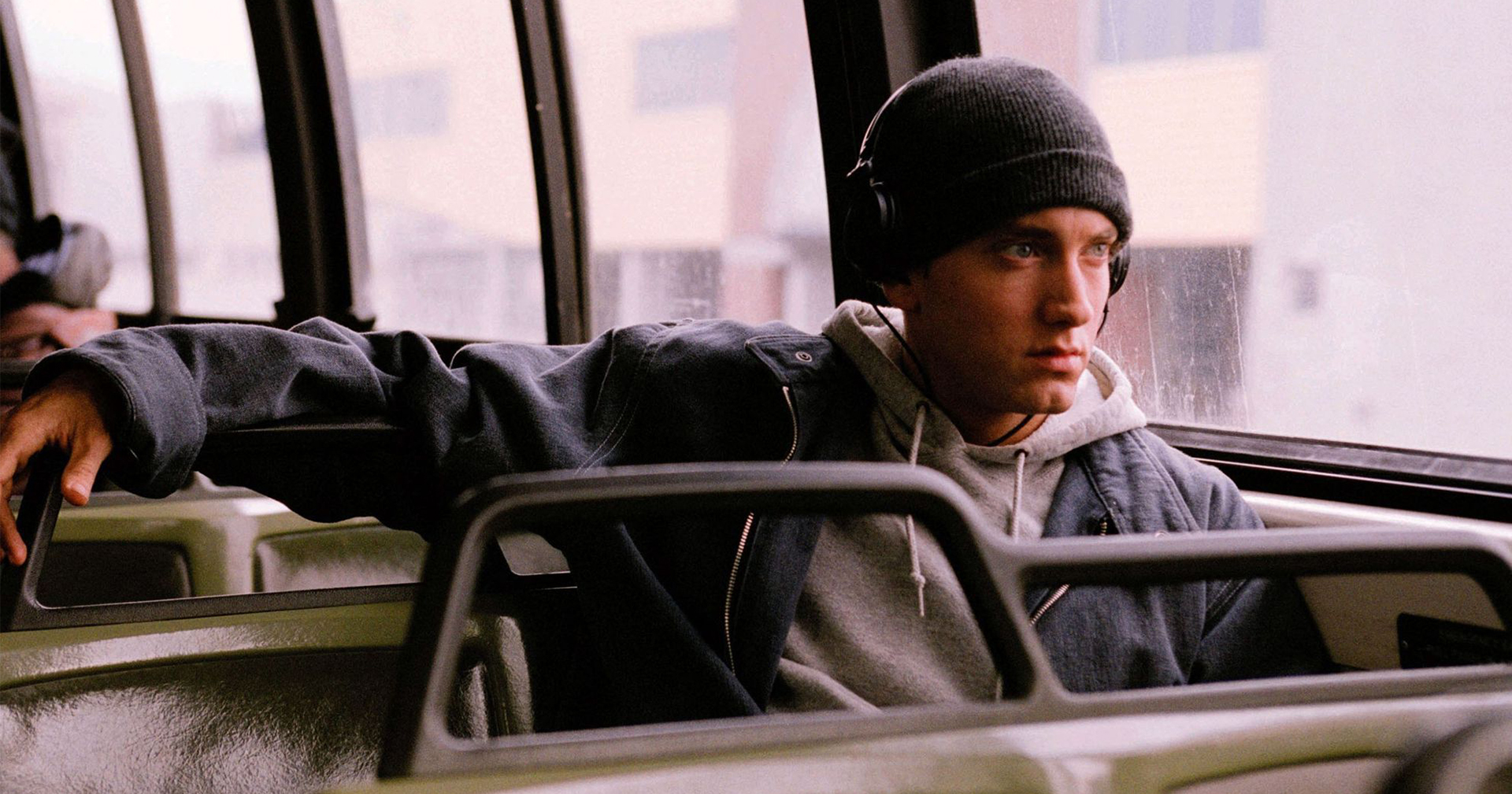 Eminem แต่งเพลง “Lose Yourself” ระหว่างพักกองหนัง ‘8 Mile’ และบันทึกเสียงจบในเทกเดียว
