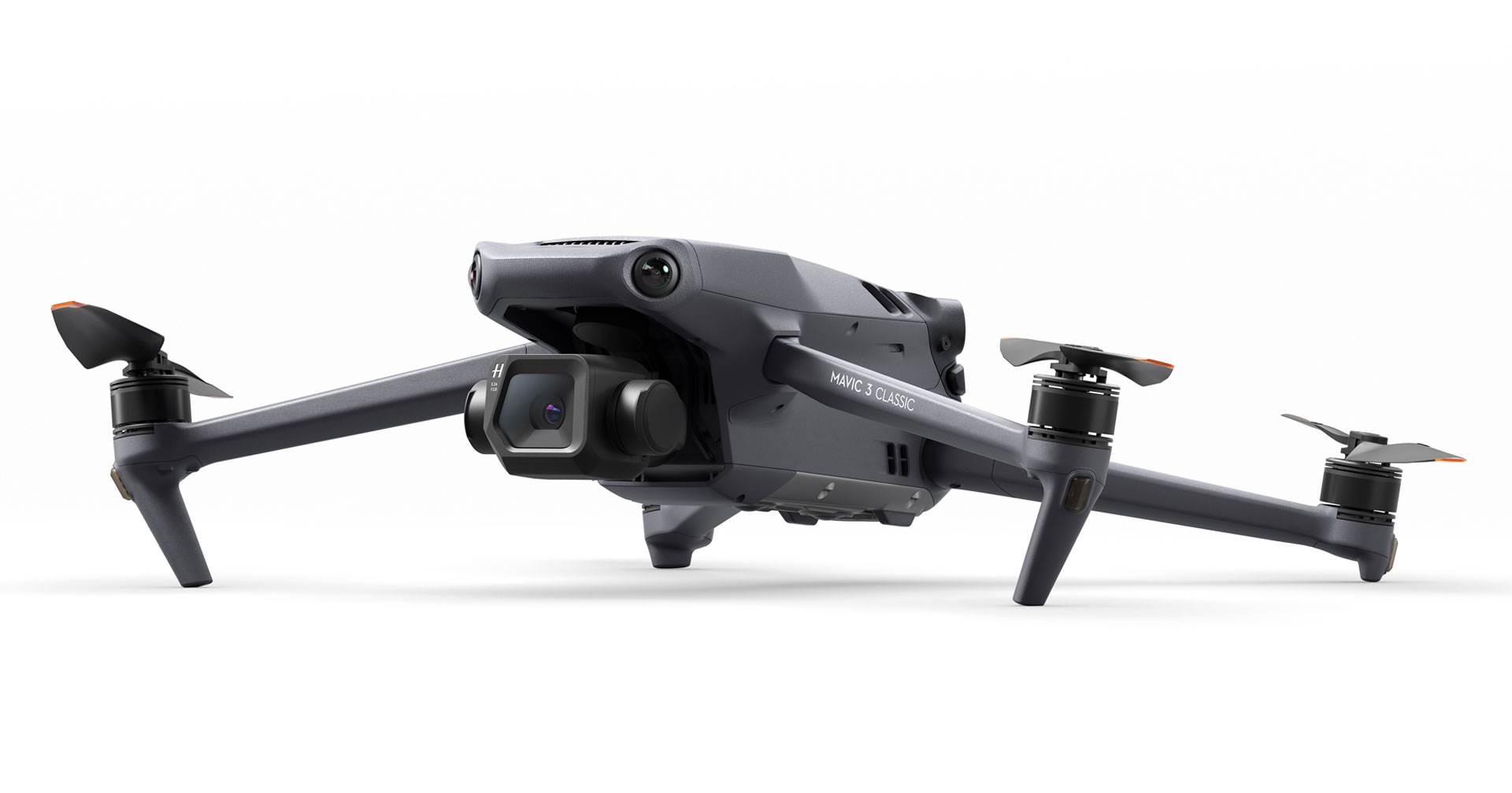 เปิดตัว DJI Mavic 3 Classic โดรนตัวเทพ เซนเซอร์ 4/3 เวอร์ชันตัดเลนส์ tele ออก ในราคาที่ถูกลง!