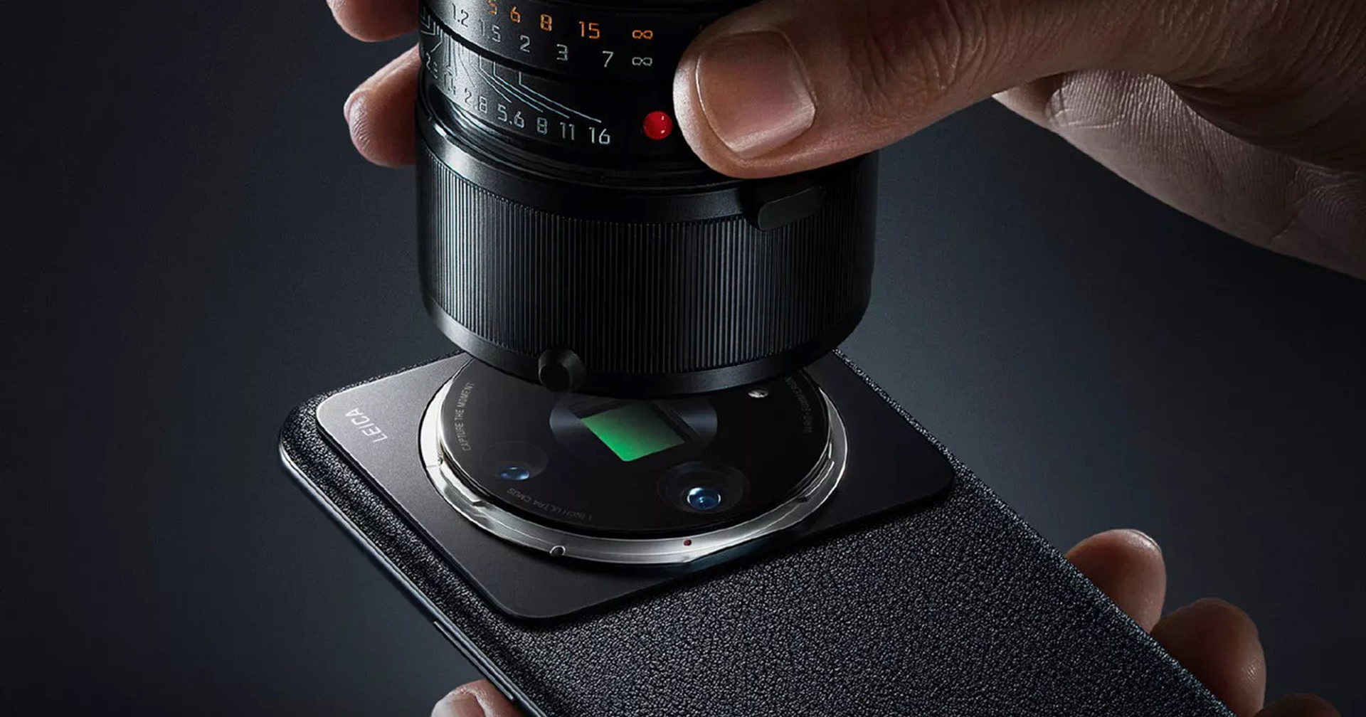 ตากล้องต้องกรี๊ด! Xiaomi โชว์คอนเซ็ปต์ 12S Ultra Concept ให้ผู้ใช้ติดตั้งเลนส์กล้องเต็มรูปแบบบนสมาร์ตโฟนได้