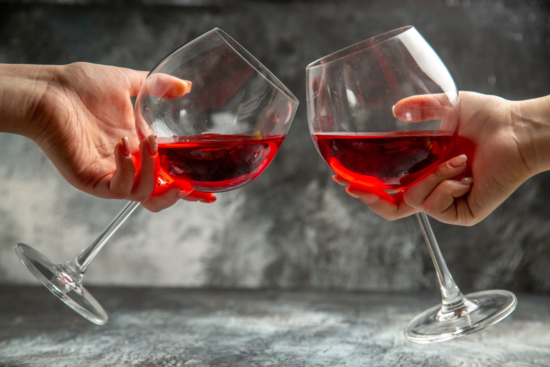 เอาใจสายดื่ม ‘ไวน์แดง’ มีประโยชน์ต่อสุขภาพ (ถ้าดื่มแต่พอดี)