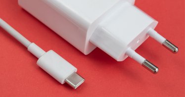 Charger and usb cable type c