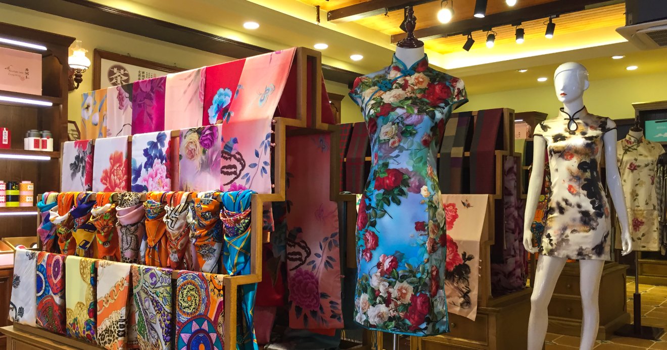 Qipao for sale in Hangzhou