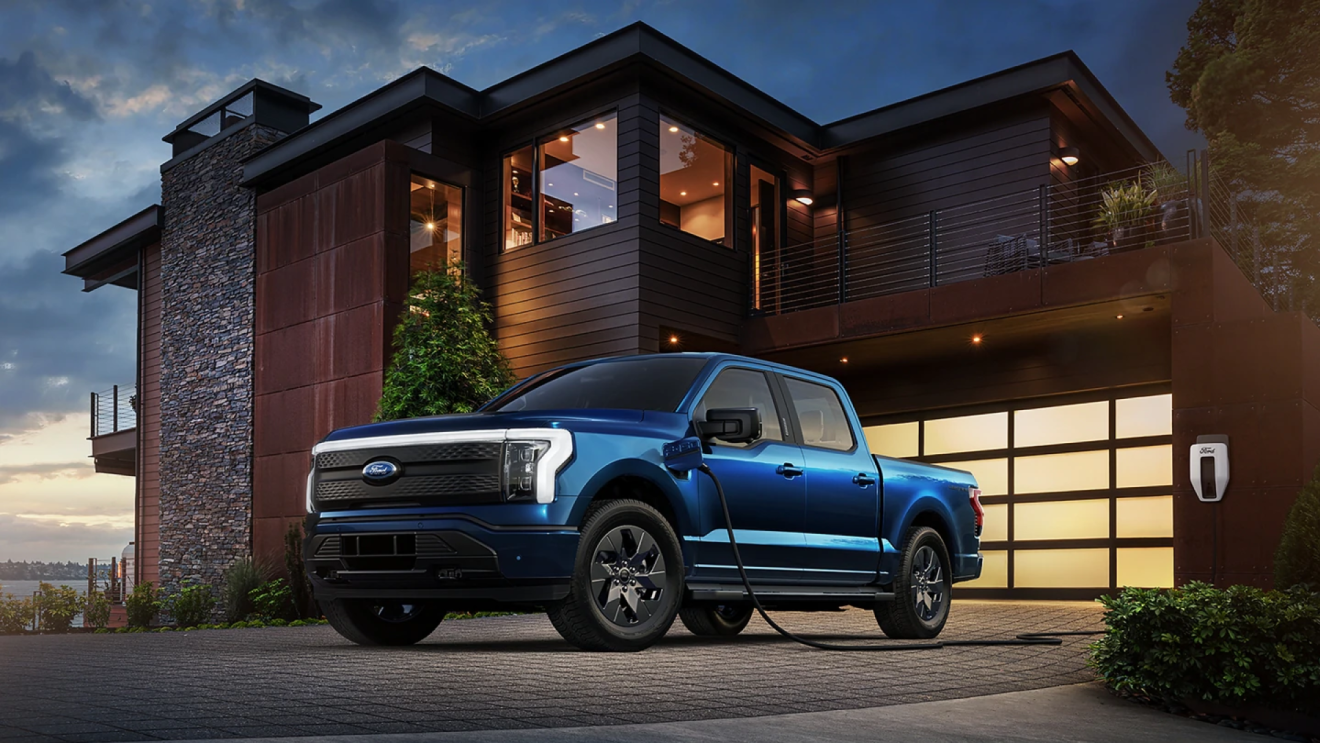 Ford หั่นราคารถกระบะไฟฟ้า F-150 Lightning สู้สงครามราคาในตลาดอีวี