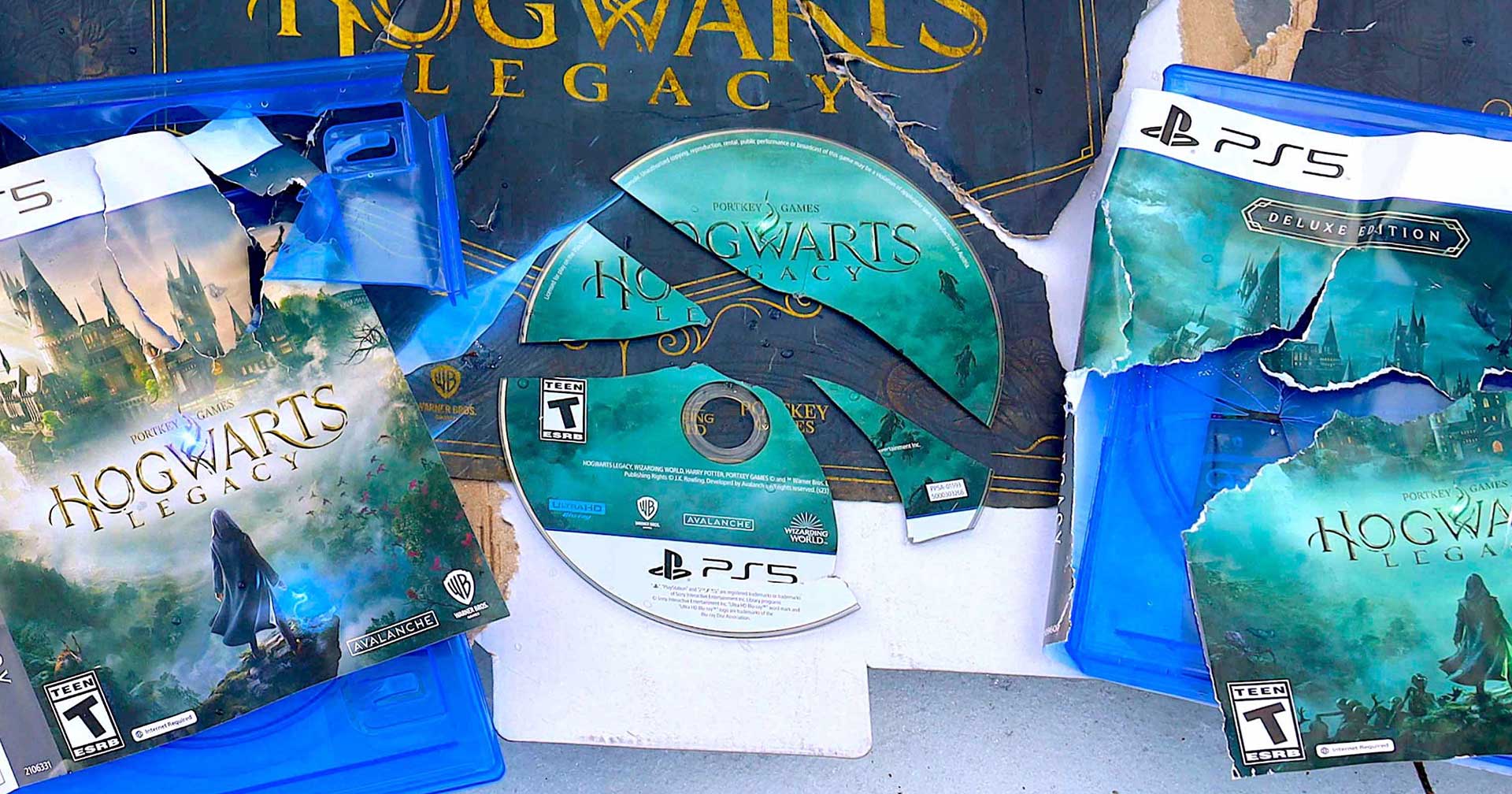 ยับ!! Youtuber ทำลายแผ่น Hogwarts Legacy แฟนเกมเข้าใจผิด คิดว่าทำเพื่อประท้วง