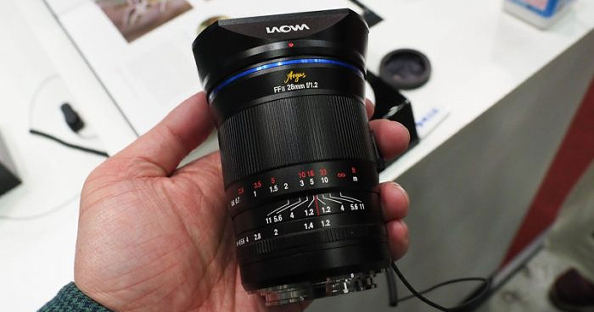 เผยโฉม Laowa Argus 28mm F1.2 เลนส์มือหมุนมุมกว้างไวแสง ในงาน CP+ 2023