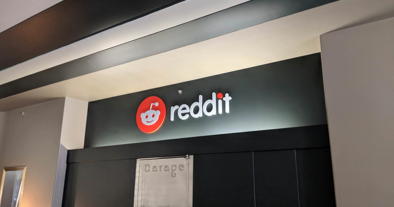 Reddit ทำข้อตกลงยอมให้ Google ใช้ข้อมูลบนแพลตฟอร์มไปฝึก AI