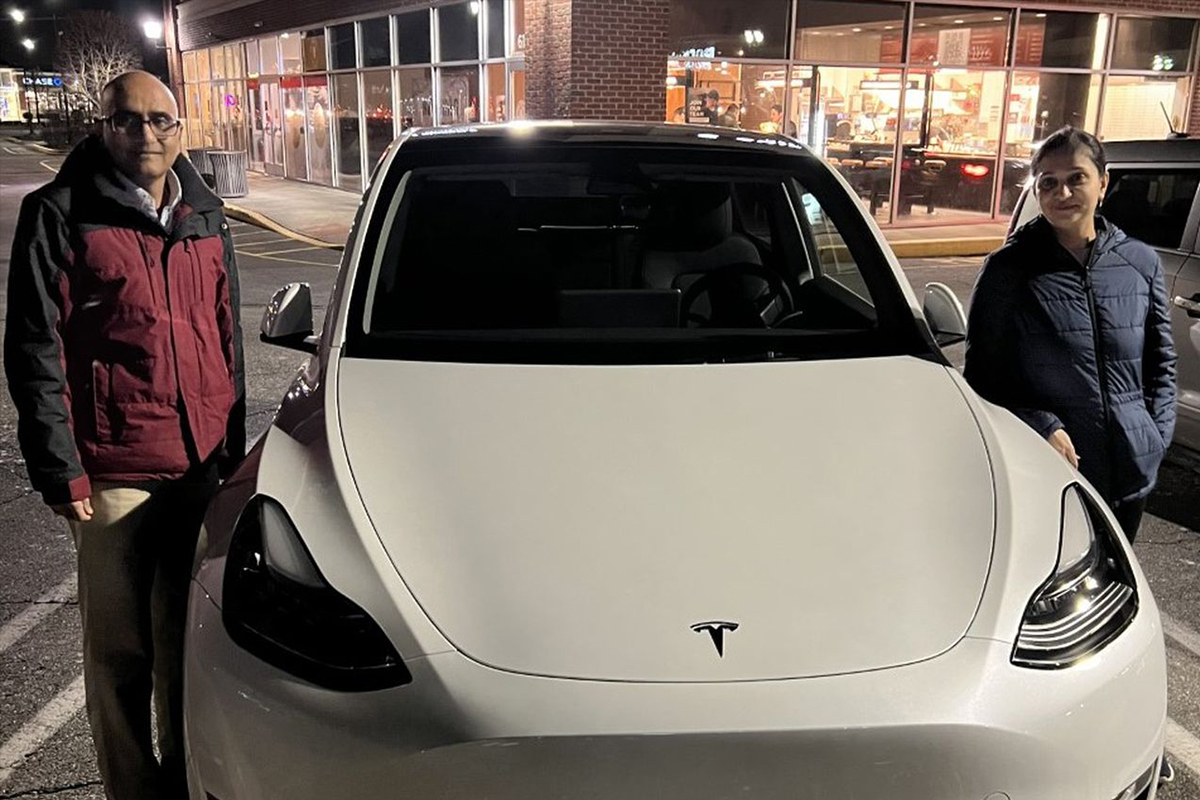 เอาใจไปเลย Tesla เปลี่ยนรถ Model Y คันใหม่ให้เคสพวงมาลัยหลุดระหว่างขับขี่