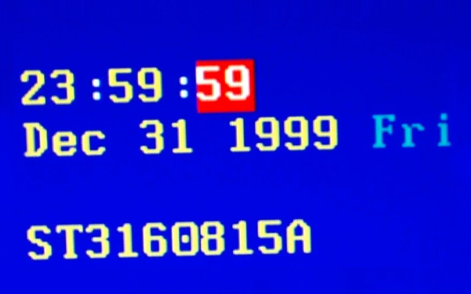 ย้อนดูกระแส Y2K เหตุการณ์โกลาหลที่คนทั่วโลกตื่นกลัวว่าเกิด ‘วิกฤติคอมพิวเตอร์’