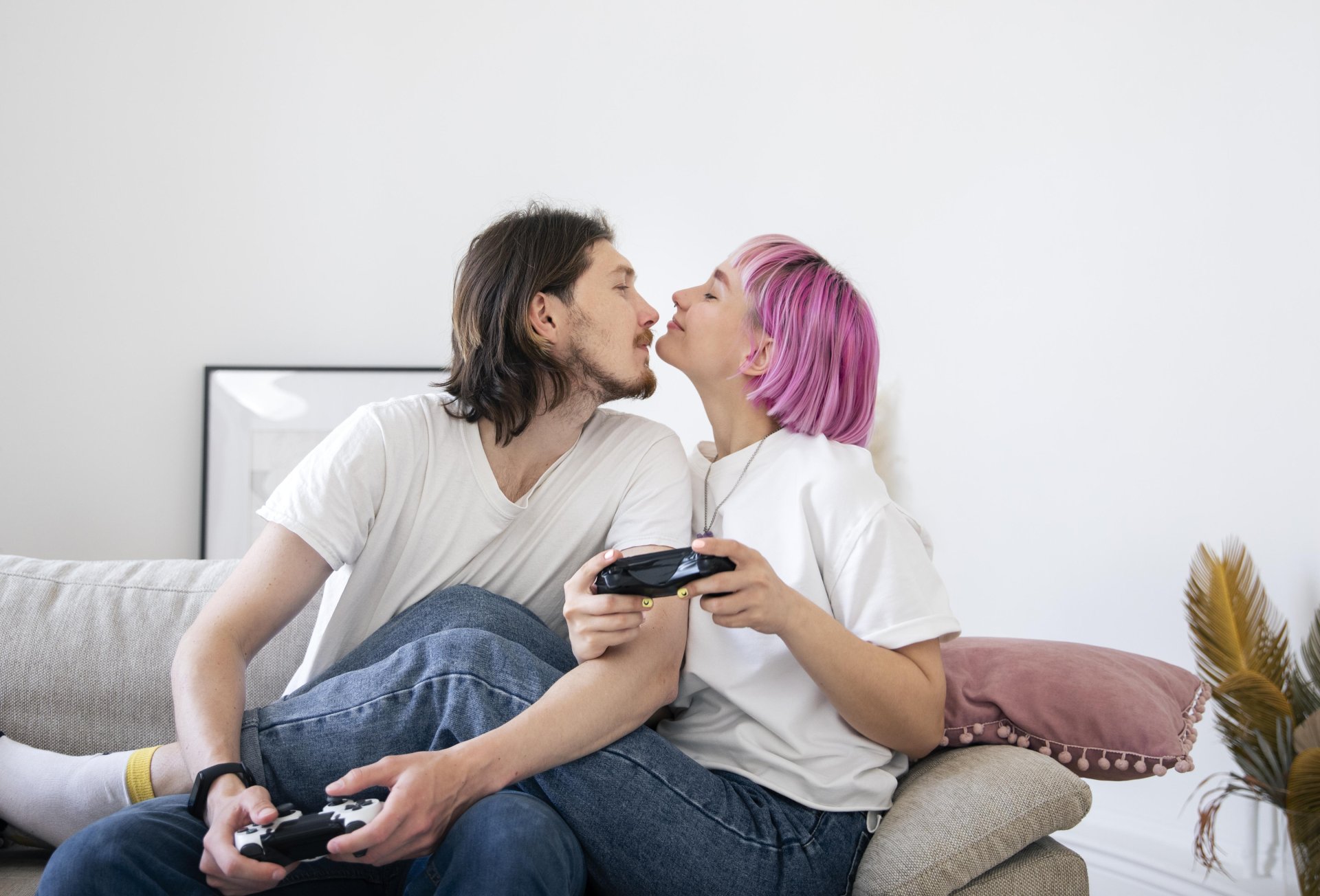 5 ข้อง่าย ๆ ใครมีแฟนเป็นเกมเมอร์ต้องลอง ถ้าเขาเล่นเกมไม่ยอมสนคุณ
