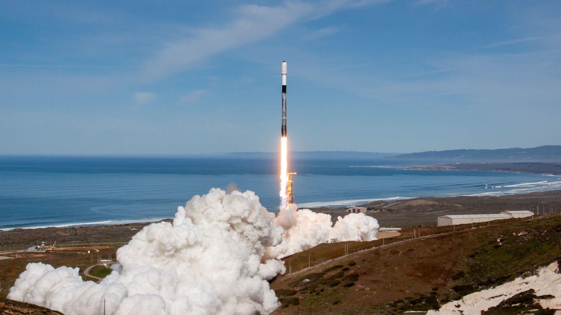 SpaceX ปล่อยดาวเทียม Starlink เพิ่มอีก 51 ดวง ในภารกิจ Group 2-5