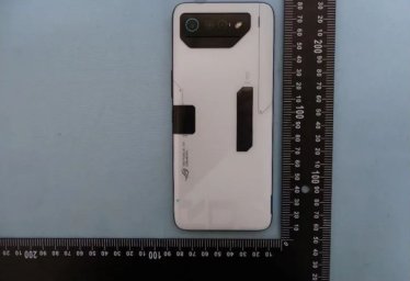 Asus ROG Phone 7 จะเปิดตัว 13 เม.ย.นี้ แต่ล่าสุดกลับมีรูป ‘เครื่องจริง’ หลุดมาแล้ว!
