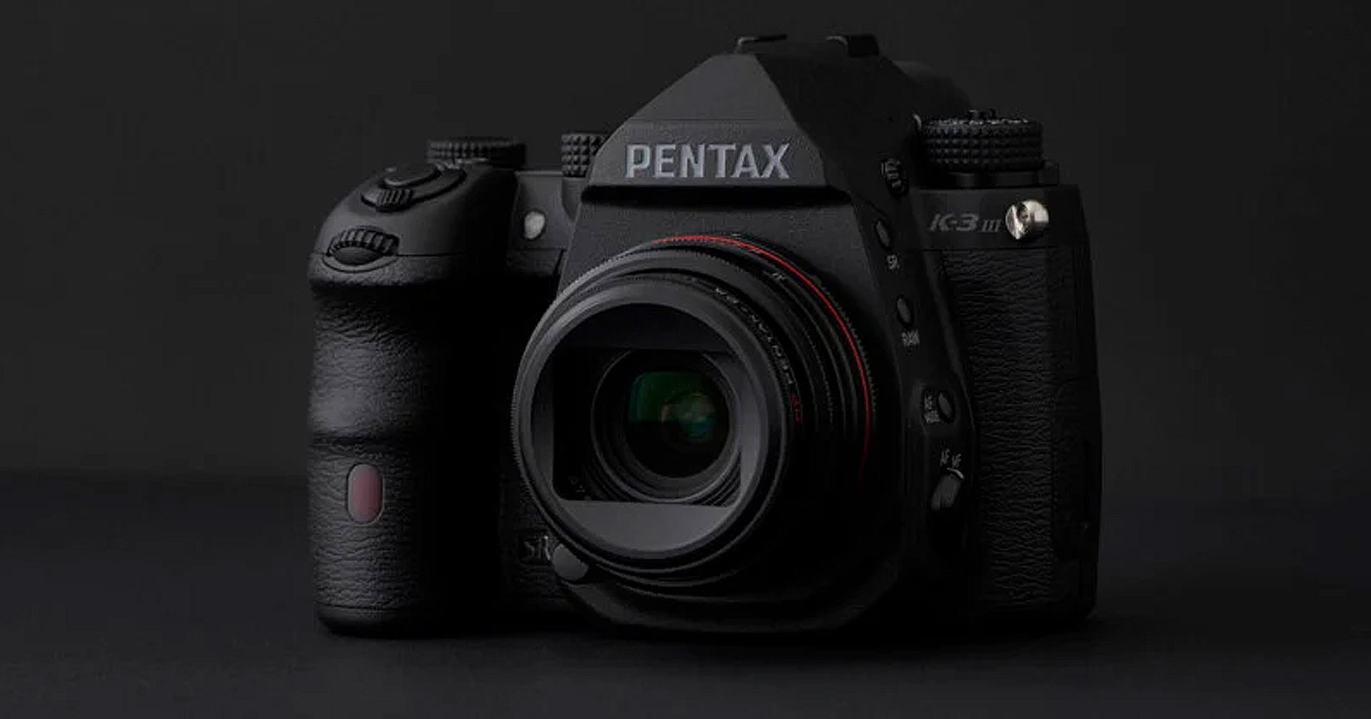 PENTAX K-3 Mark III Monochrome กล้อง DSLR ถ่ายได้เฉพาะภาพขาวดำ คว้ารางวัล iF DESIGN AWARD 2024