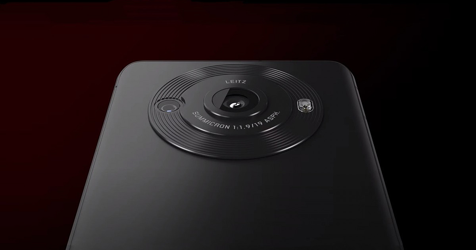Sharp เปิดตัวเรือธง Aquos R8 และ R8 Pro ในญี่ปุ่น: ขุมพลัง Snapdragon 8 Gen 2, จอ OLED, กล้อง Leica