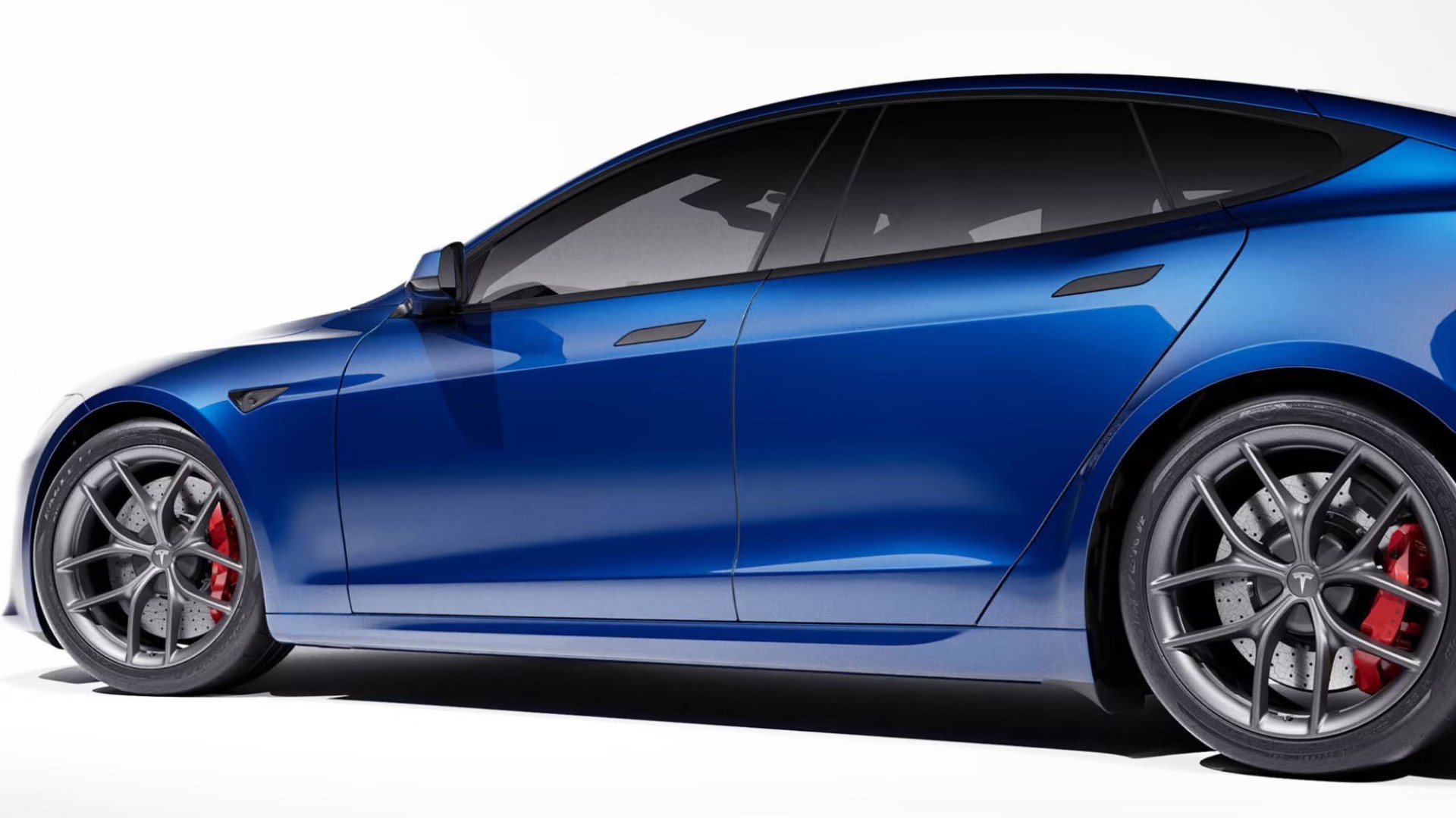 Tesla เปิดตัวชุดเบรกคาร์บอนเซรามิกสำหรับ Model S Plaid สู่ความเร็ว 322 กม./ชม.