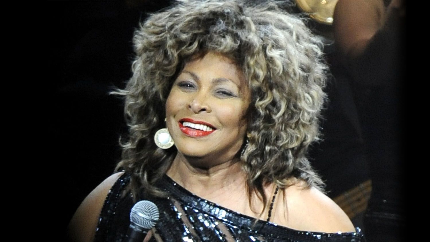 Tina Turner ‘ราชินีเพลงร็อกแอนด์โรล’ เสียชีวิตแล้วด้วยวัย 83 ปี