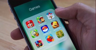 13 years old spend 2 million baht on mobile games