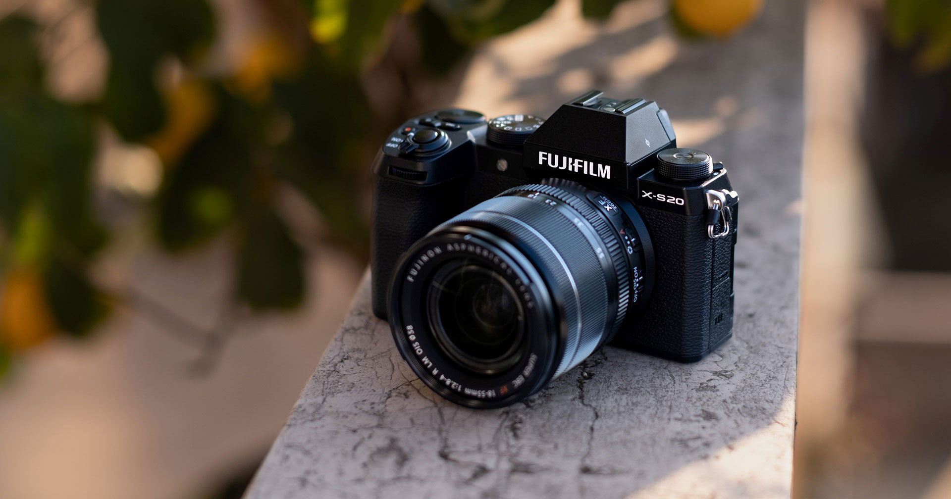 เปิดราคาไทย FUJIFILM X-S20 กล้อง Mirrorless ดีไซน์กะทัดรัด แจ่มทั้งภาพนิ่งและ Vlog เริ่มต้น 45,990 บาท