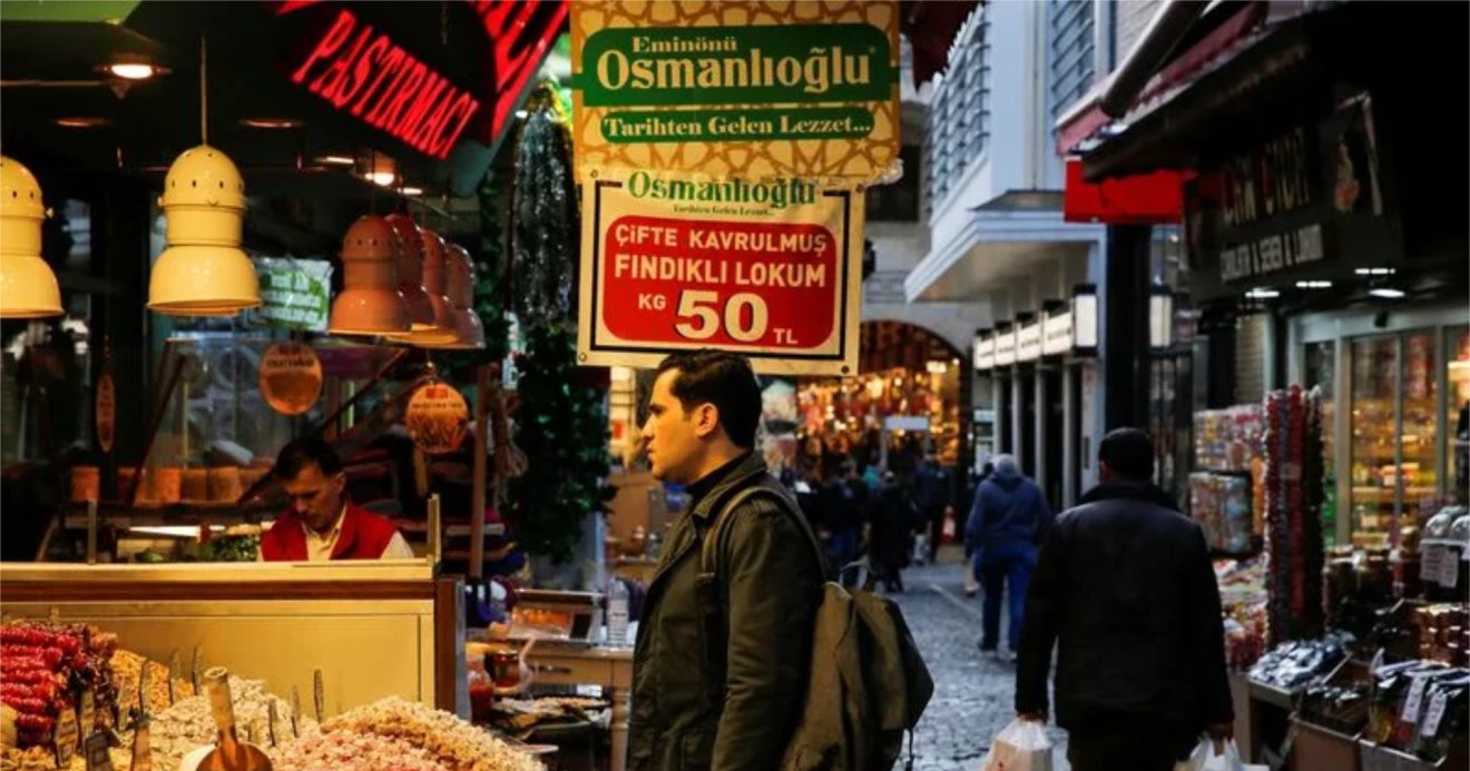 Turkey lifts minimum wage by 34% to address inflation