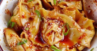 จับร้านอาหารจีนจัดแข่งกินจุ ท้ากินเกี๊ยว 108 ชิ้น แลกกินฟรี ละเมิดข้อหากินอาหารสิ้นเปลือง