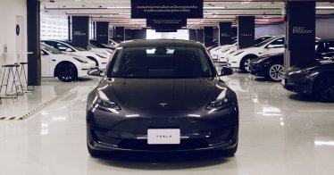 ไล่ไทม์ไลน์ Tesla Model Y ลดราคาสูงสุด 150,000 บาท พร้อมการมาของ HW 4.0