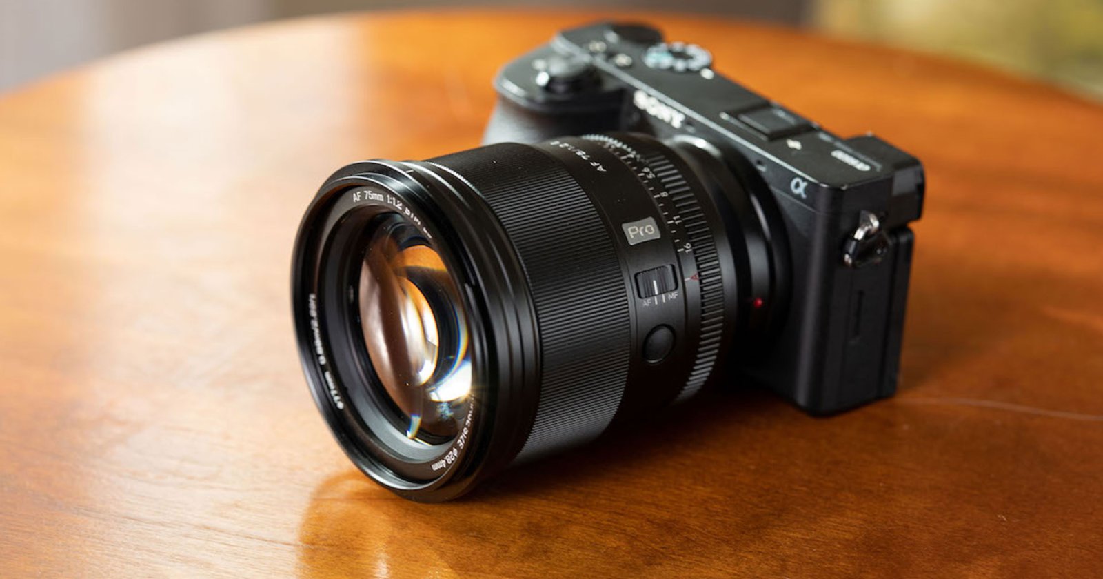 มาแล้ว! Viltrox 75mm F1.2 Pro เลนส์ไวแสงสาย Portrait APS-C เมาท์ Sony E และ Nikon Z