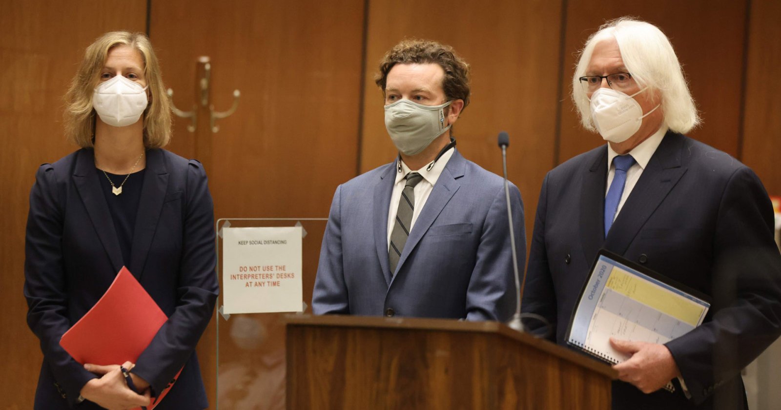 Danny Masterson ถูกศาลตัดสินจำคุก 30 ปีข้อหามอมยา-ข่มขืนผู้หญิง 2 คนเมื่อ 20 กว่าปีที่แล้ว