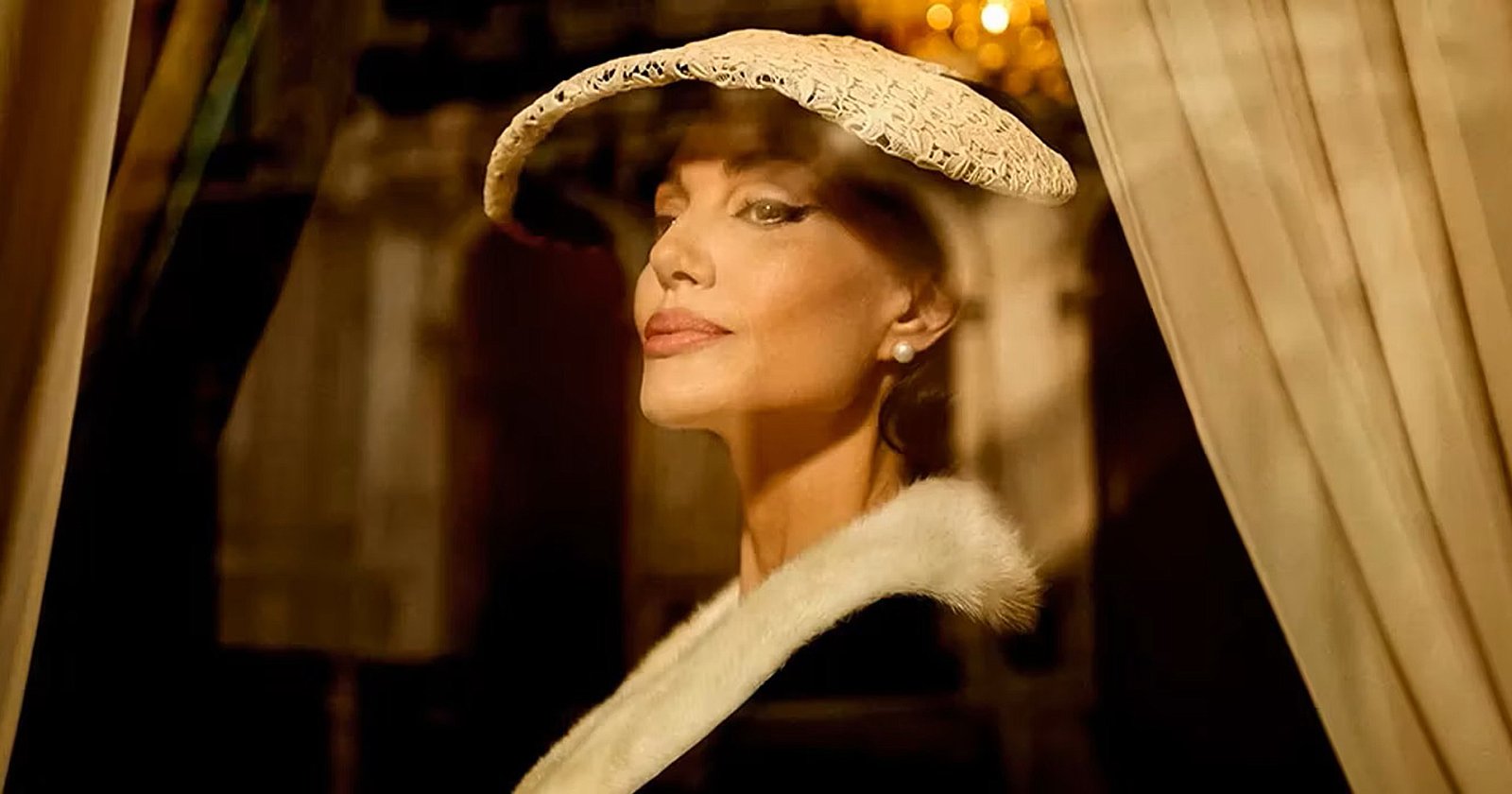 เผยภาพแรกของ Angelina Jolie ในหนังเรื่องแรกนับตั้งแต่ปี 2021